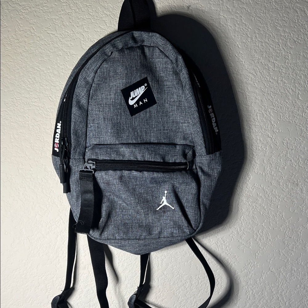 Jump Charcoal Backpack